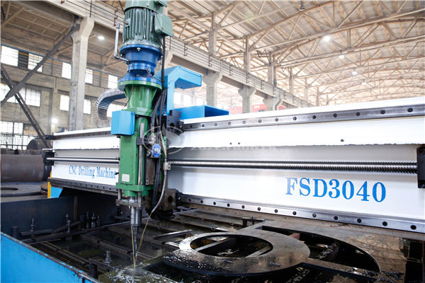 一噸的燃?xì)庹羝仩t配合洗滌設(shè)備用